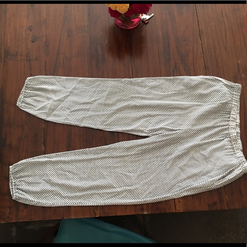 Black and white rayon flows pants.